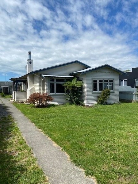 9 Taradale Road, Marewa, Napier - Carousel 1