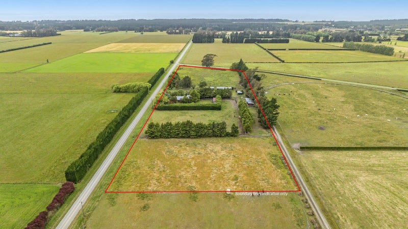 169 Gartys Road, Leithfield, Amberley - Carousel 26