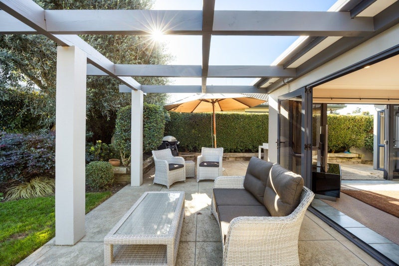 31 Keswick Crescent, Huntington, Hamilton - Carousel 1