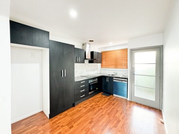 3/22 Burdale Street, Riccarton, Christchurch - Carousel 2