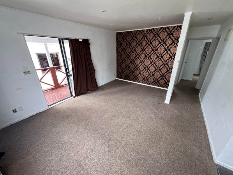 39 Churchill Avenue, Manurewa, Auckland - Carousel 2