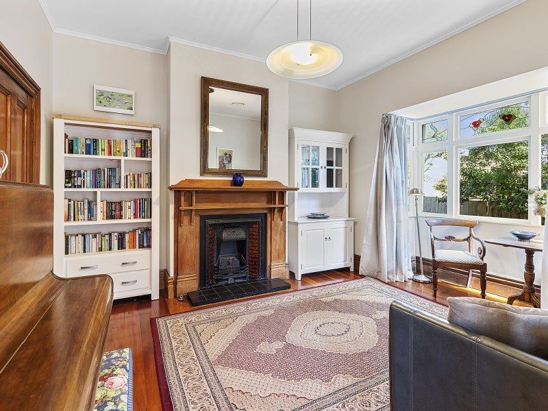 129 Northland Road, Northland, Wellington - Carousel 2