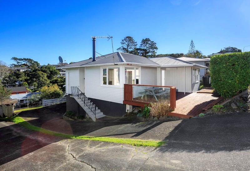 598 Glenfield Road, Bayview, Auckland - Carousel 1