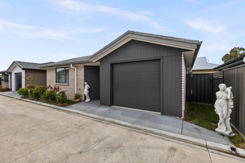 111B Davis Street, Saint Leonards, Hastings - Carousel 2