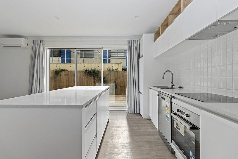 5/28 Cameron Road, Hamilton East, Hamilton - Carousel 2