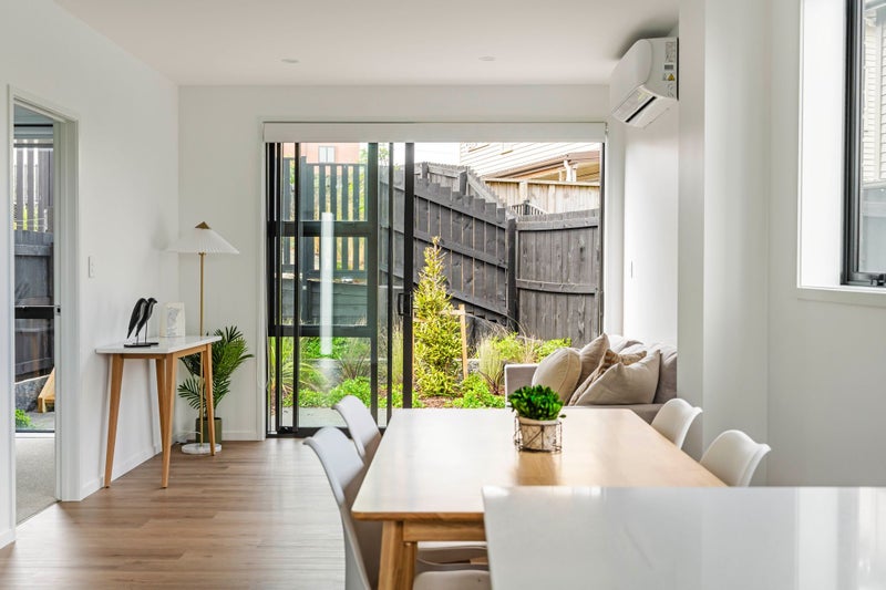 73 Freeland Avenue, Mount Roskill, Auckland - Carousel 2