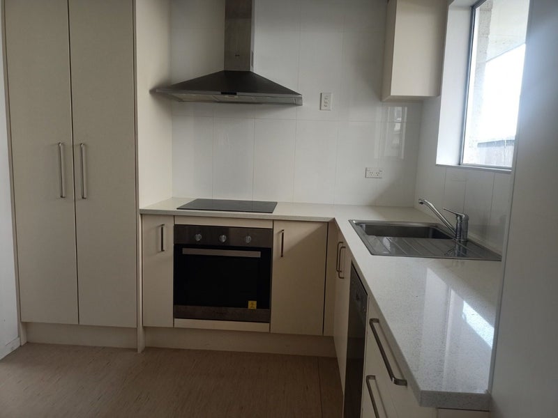 2/35 Dickens Street, Addington, Christchurch - Carousel 10