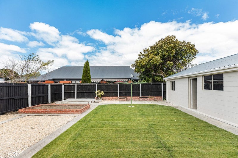 15 Birkenhead Street, Avonhead, Christchurch - Carousel 20