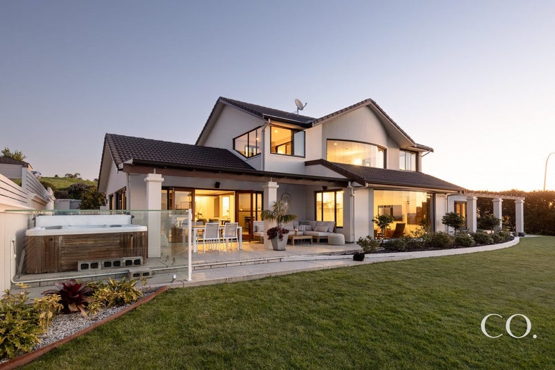 105 Waikite Road, Welcome Bay, Tauranga - Carousel 1