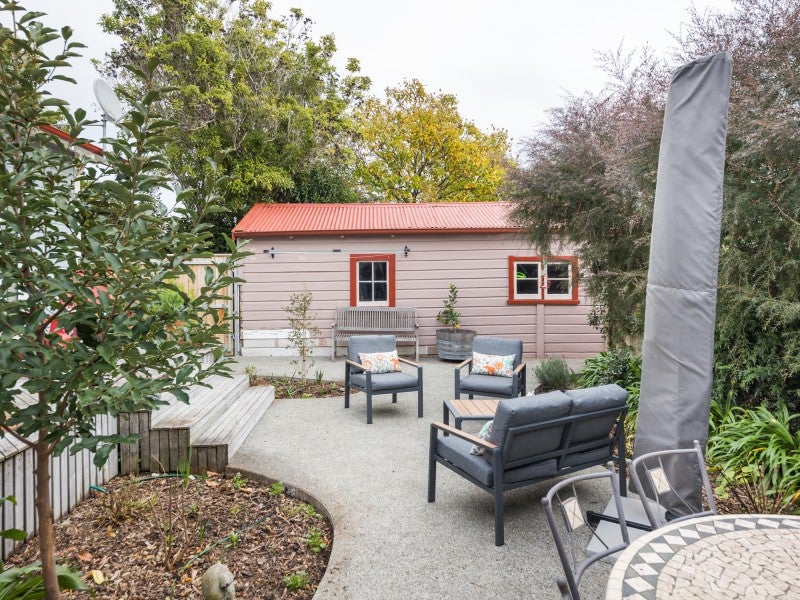 35 Manson Street, Terrace End, Palmerston North - Carousel 21
