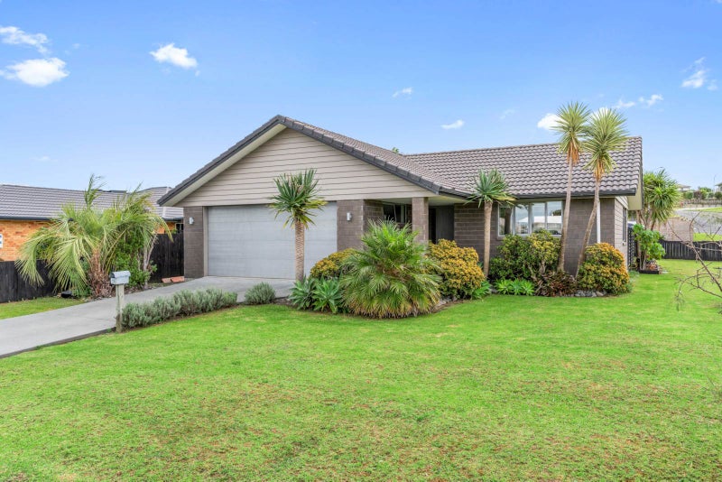 12 Longview Street, Mangawhai - Carousel 1