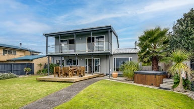 29 Ferguson Street South, Bay View, Napier - Carousel 1
