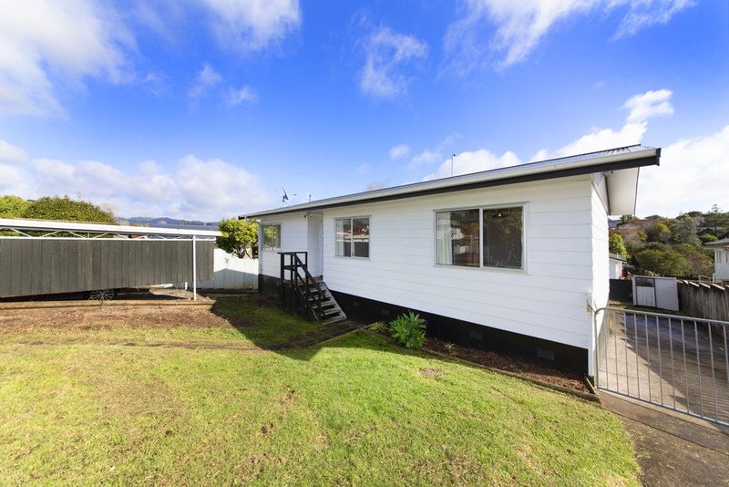 102 Borich Road, Sunnyvale, Auckland - Carousel 2