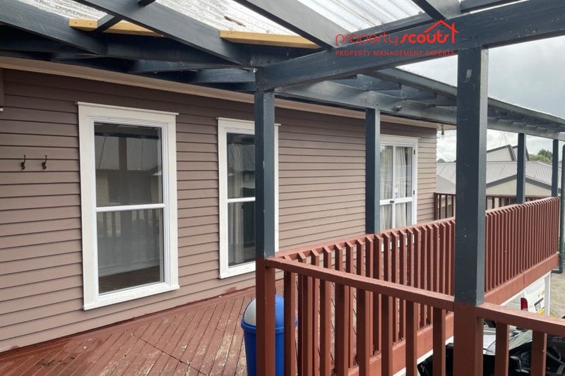 18 Alison Street, Hamilton Lake, Hamilton - Carousel 2