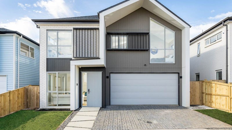 20 Paripari ST, Flat Bush, Auckland - Carousel 1