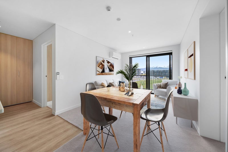 706/10 Copper Beech Avenue, Frankton, Queenstown - Carousel 2