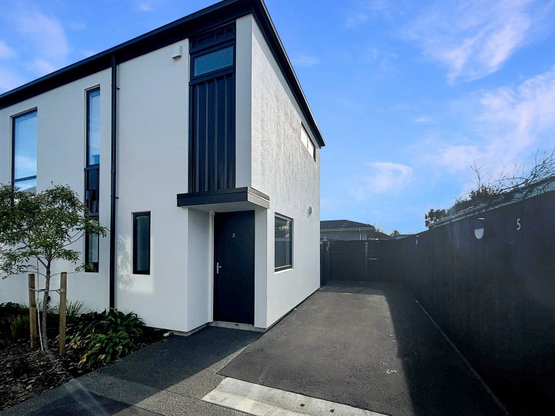 5/116 Cranford Street, St Albans, Christchurch - Carousel 1