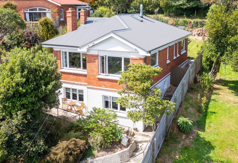 126 Evans Street, Opoho, Dunedin - Carousel 1