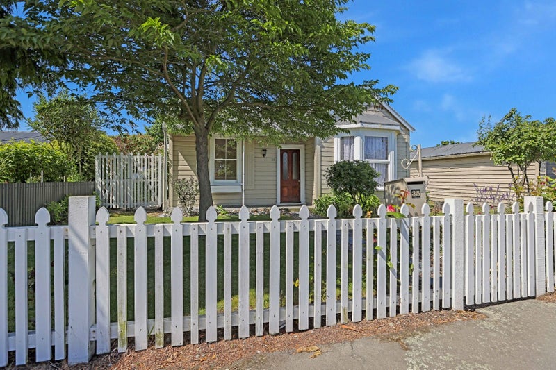 35 Suffolk Street, Hampstead, Ashburton - Carousel 2