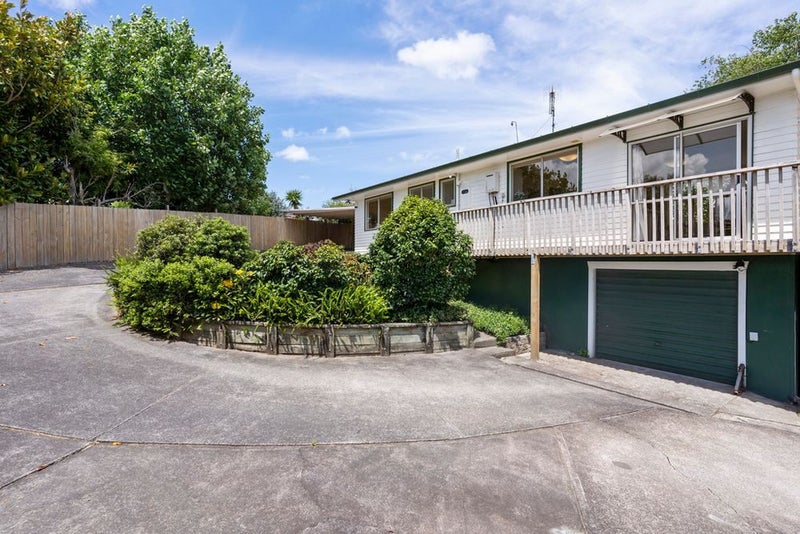 68 Fairclough Road, Beach Haven, Auckland - Carousel 2