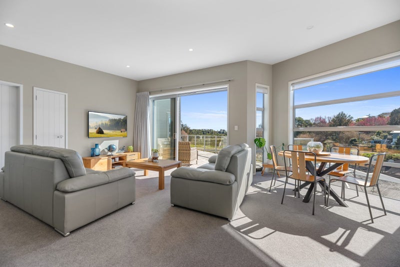 53 Graham Place, Bellevue, Tauranga - Carousel 2