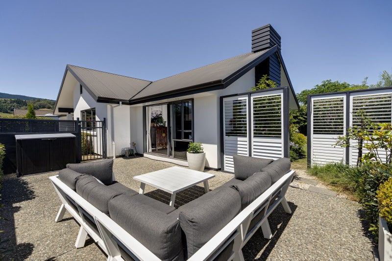 36 Cambelldon Crescent, Stoke, Nelson - Carousel 2