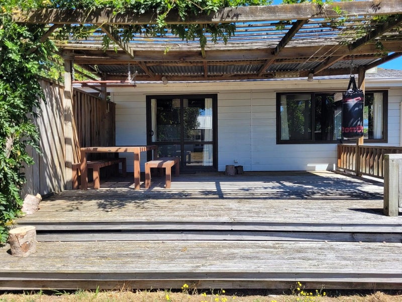 29 Venice Street, Martinborough - Carousel 2
