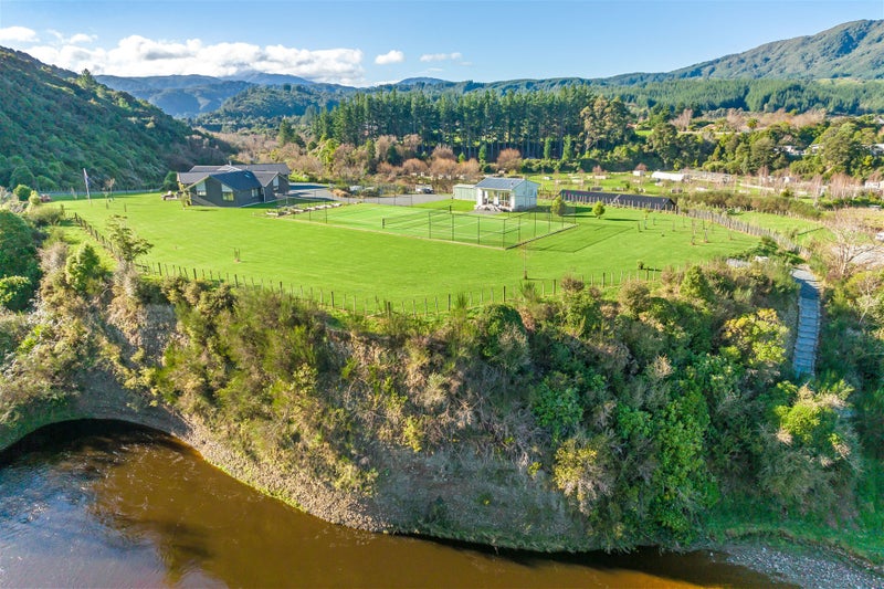 43 Mount Marua Drive, Maymorn, Upper Hutt - Carousel 2