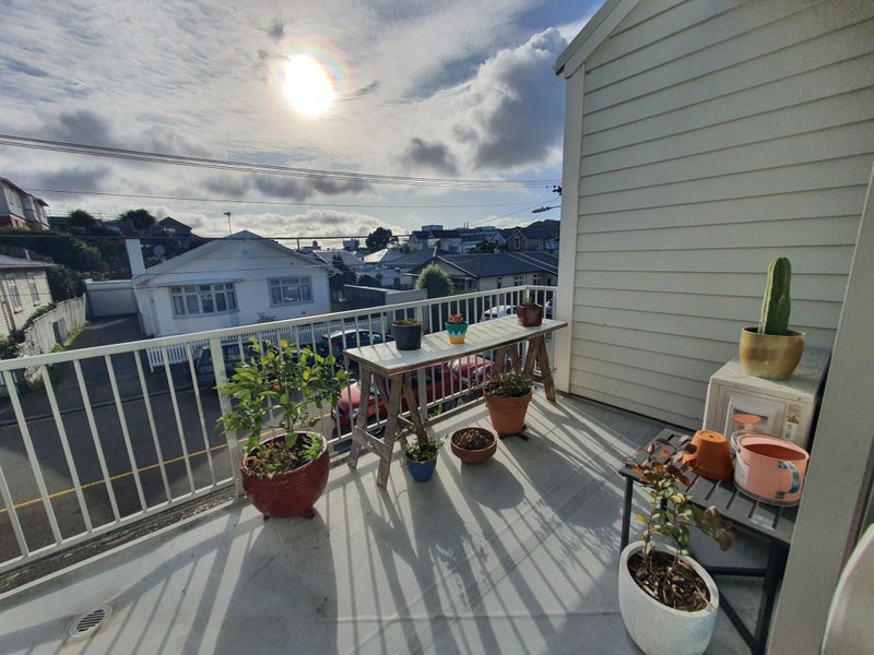 3E Papawai Terrace, Mount Cook, Wellington - Carousel 3