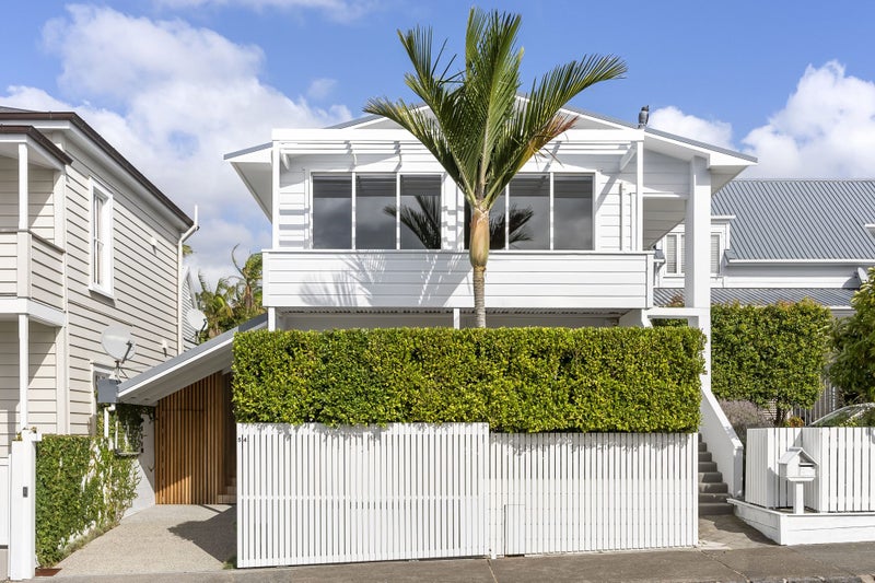 54 Hackett Street, Saint Marys Bay, Auckland - Carousel 1