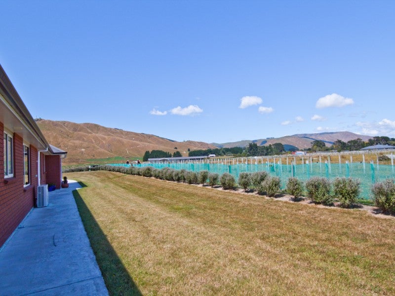 37 Highland View Drive, Tokomaru, Palmerston North - Carousel 20