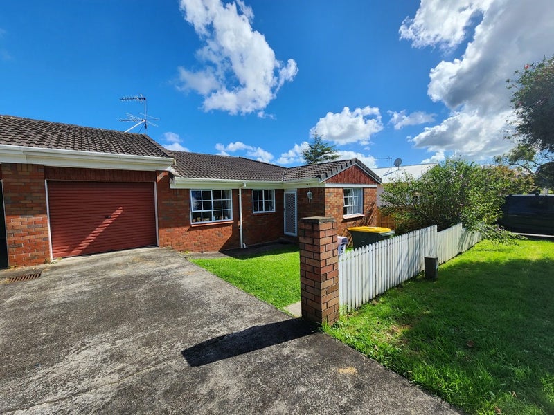 6 Te Kawa Road, One Tree Hill, Auckland - Carousel 1