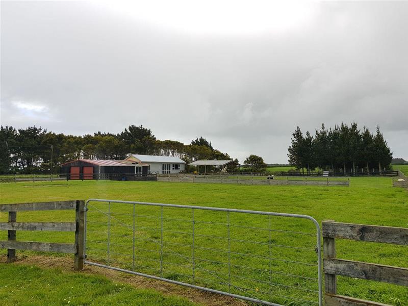 655 Auroa Road, Hawera - Carousel 9