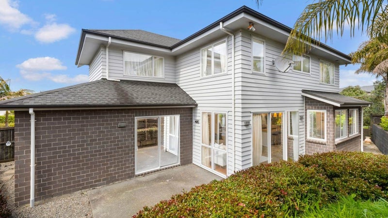 23 Remuremu Street, Long Bay, Auckland - Carousel 1