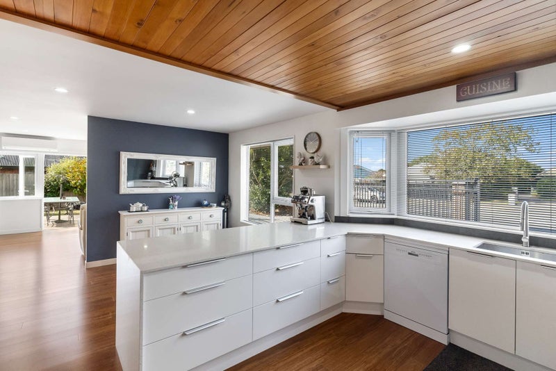 1 Travis Country Drive, Burwood, Christchurch - Carousel 2