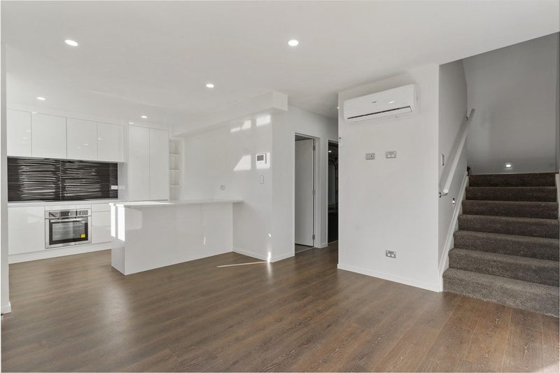 2E Melleray Place, Randwick Park, Auckland - Carousel 2