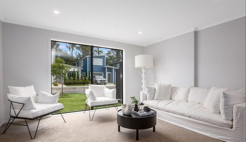 20 Breakwater Way, Whitby, Porirua - Carousel 2