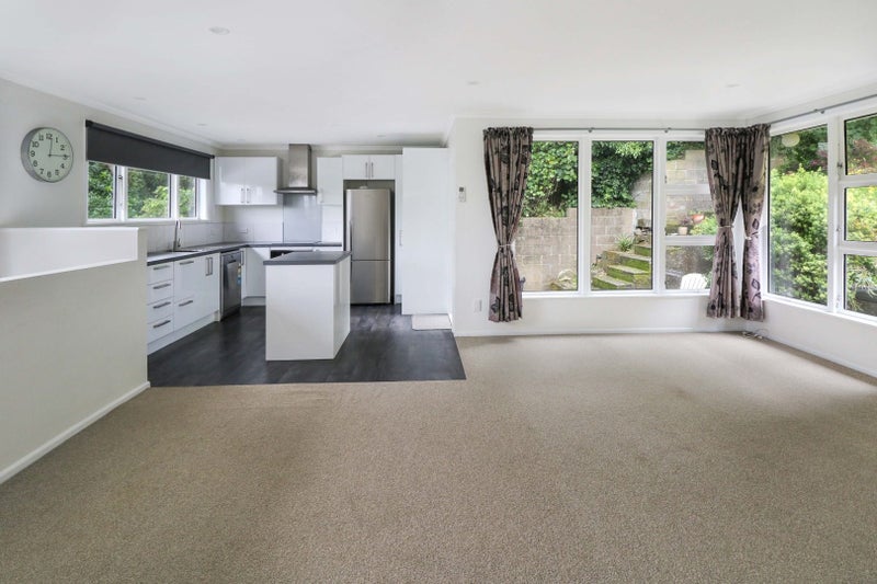 4 Nepal Place, Khandallah, Wellington - Carousel 2