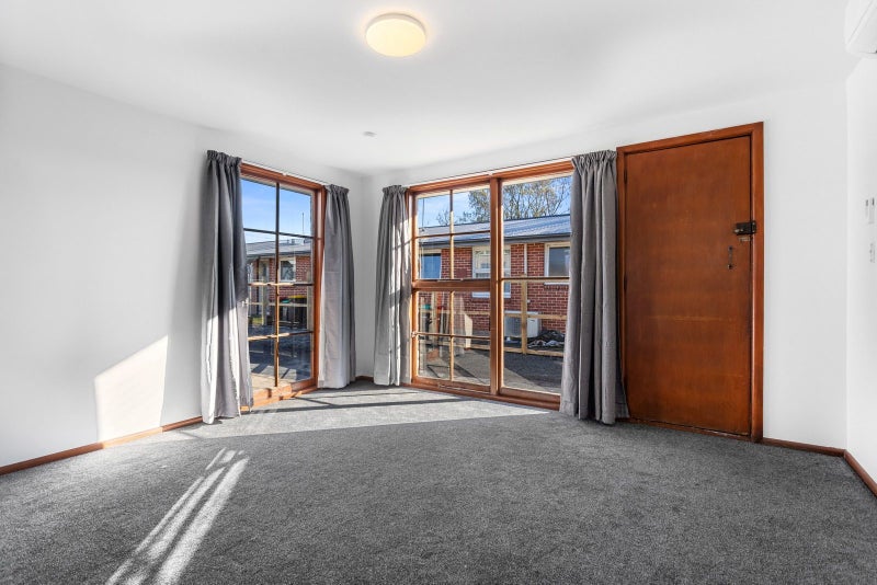 4/452 Barbadoes Street, Edgeware, Christchurch - Carousel 1