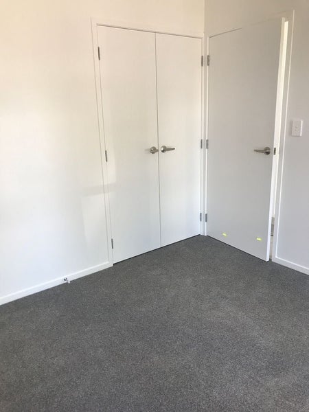 2/2 McNicol Street, Fairfield, Hamilton - Carousel 9