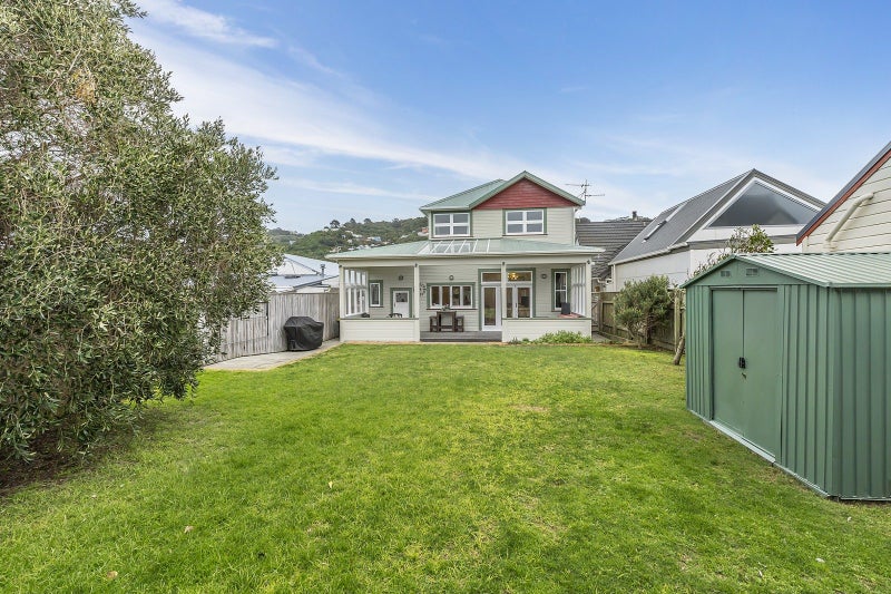 159 Onepu Road, Lyall Bay, Wellington - Carousel 1