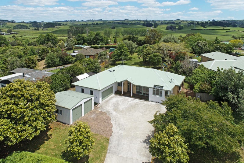 52 Lockwood Road, Papakura - Carousel 1