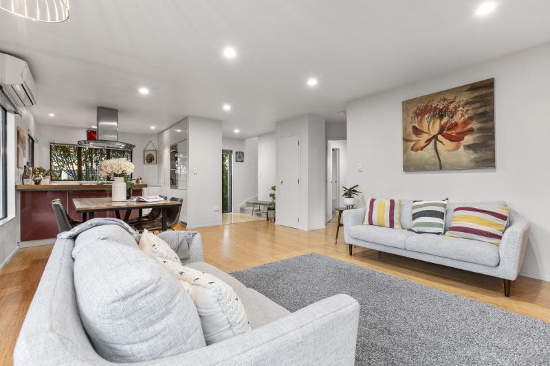 22B Peach Parade, Remuera, Auckland - Carousel 2