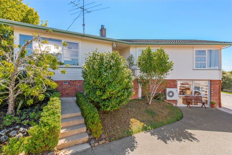 42 Thatcher Street, Mission Bay, Auckland - Carousel 2