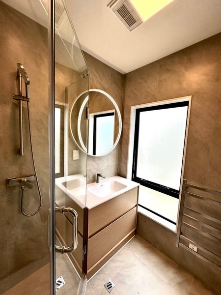 73 Kings RD, Panmure, Auckland - Carousel 16