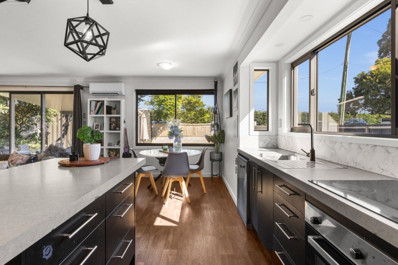 402 Main North Road, Bay View, Napier - Carousel 2