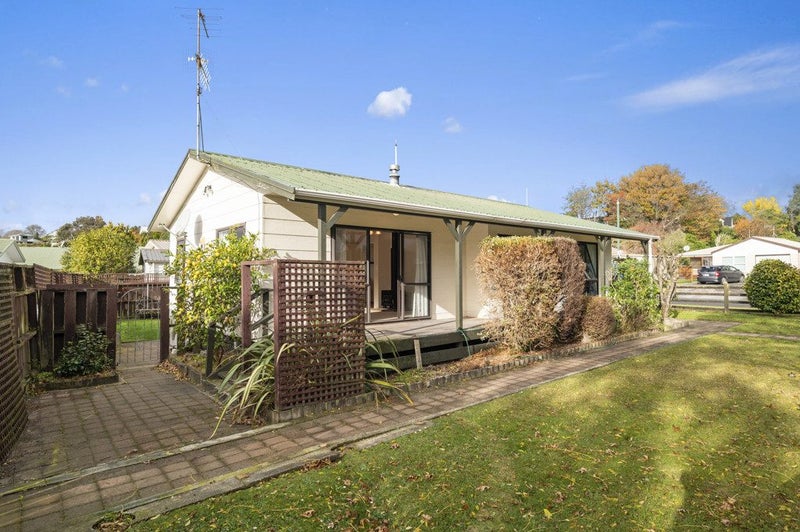 48A Aquarius Drive, Kawaha Point, Rotorua - Carousel 2