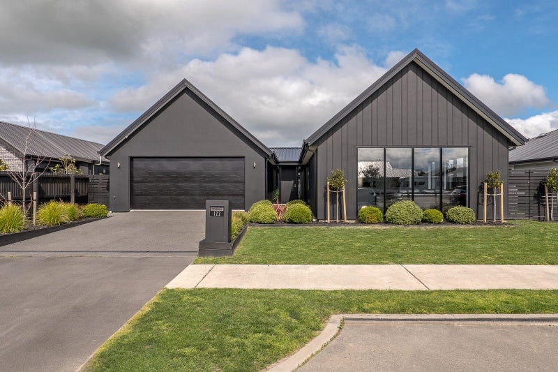 122 Southfield Drive, Lincoln, Lincoln - Carousel 2