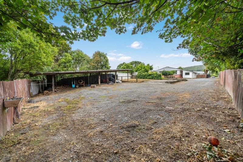 684 Main Road North, Te Marua, Upper Hutt - Carousel 23