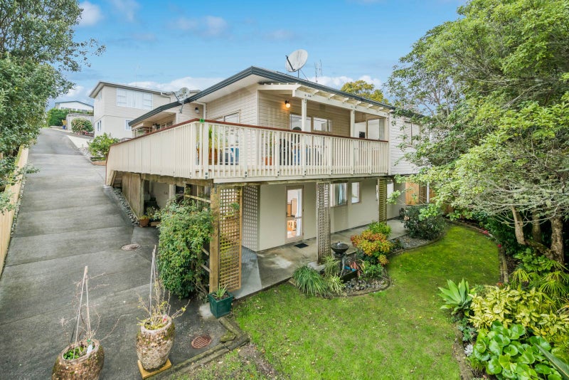2/10 Mawson Avenue, Torbay, Auckland - Carousel 2